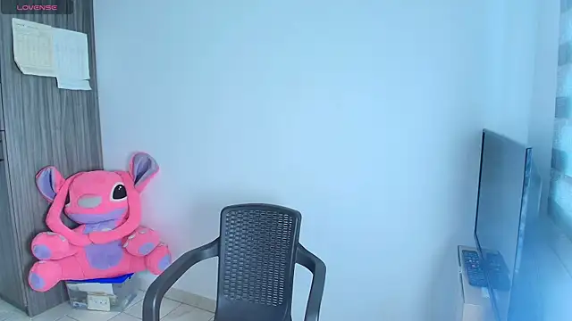 alys love online show from June 8, 3:44 pm