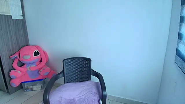 alys love online show from June 19, 6:34 pm