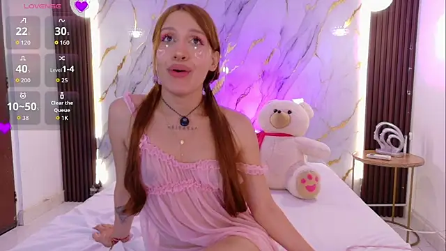 Cinnamon Sue online show from July 5, 9:21 pm
