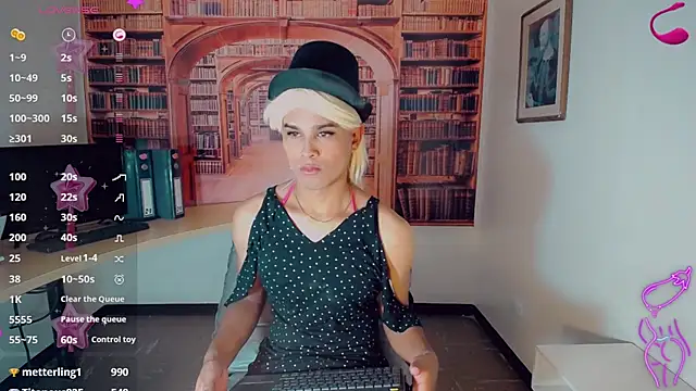 Gata Salvaje   online show from February 12, 3:46 am