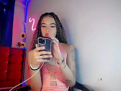 DahliaGill online show from June 16, 3:14 pm