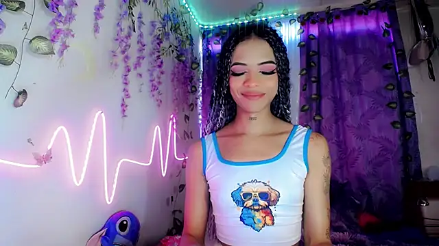 DahliaGill online show from July 14, 12:55 pm