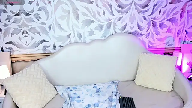sweetness siren online show from July 13, 11:17 pm
