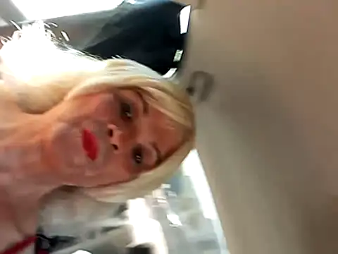 dustbunny64 online show from July 15, 5:18 pm