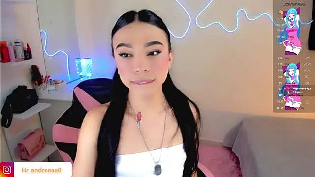 IamAndrea01 online show from July 5, 6:14 pm