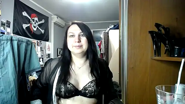 EvaBeautyXx online show from March 8, 8:45 pm