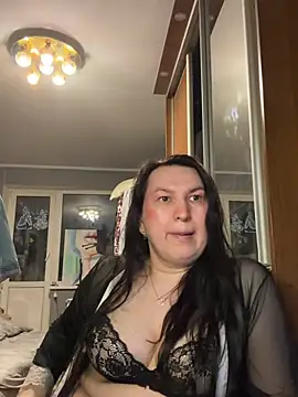 EvaBeautyXx online show from April 9, 12:01 am