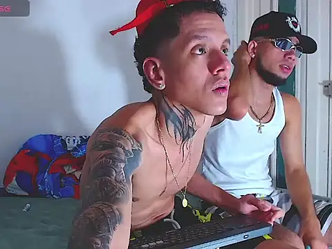 gabriel reyes21 online show from August 8, 1:56 am