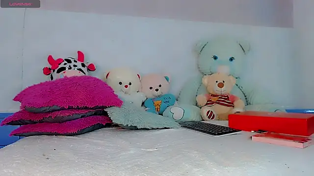 catriona queen16 online show from June 7, 4:09 am