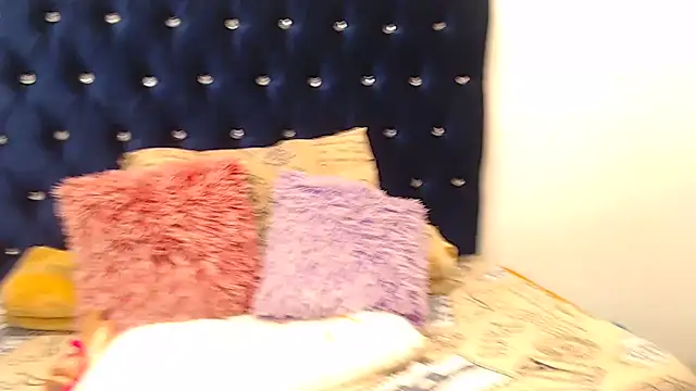 TokyoXXX online show from July 16, 8:26 pm