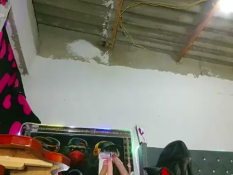 candy aass online show from April 10, 11:32 pm