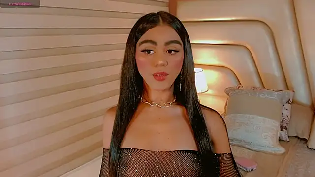 tiifannysexyhot online show from May 16, 9:29 am