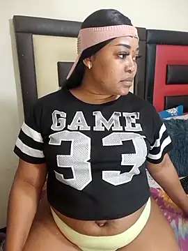 ShavePussyFatAssxx online show from July 23, 1:10 am