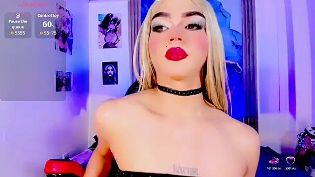 blonde queen- online show from June 11, 12:32 am