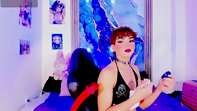 blonde queen- online show from August 2, 9:47 pm