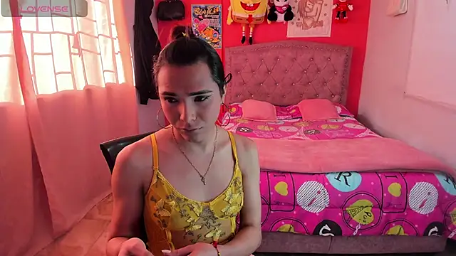 Sofia Hot Latina online show from June 21, 9:18 pm