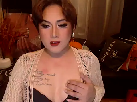 YourMistressAggy online show from April 6, 6:41 pm