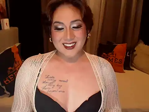 YourMistressAggy online show from April 16, 9:39 pm