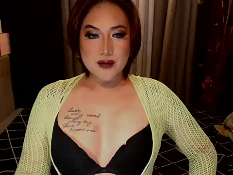 YourMistressAggy online show from June 26, 7:51 pm