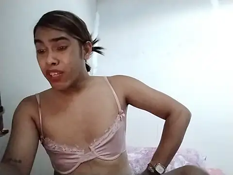 goddessriri01 online show from June 15, 9:55 am