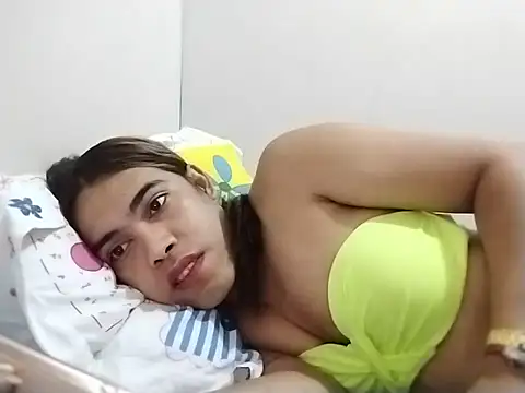 goddessriri01 online show from July 11, 2:21 pm