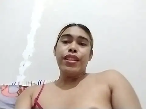 goddessriri01 online show from July 28, 4:39 pm
