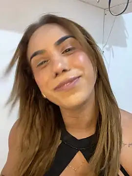 Jullyanaximeness online show from July 6, 11:40 pm
