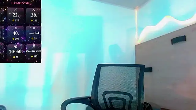 SinnthyaFoxxy online show from April 11, 7:50 pm