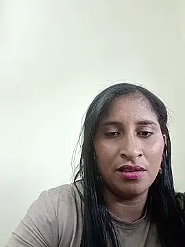SofiaMendez1  online show from June 13, 5:24 pm