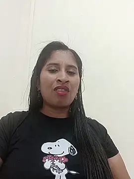 SofiaMendez1  online show from July 4, 3:50 pm