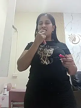 SofiaMendez1  online show from July 10, 7:51 pm