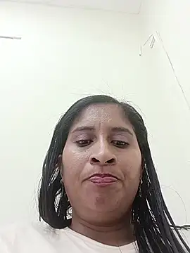 SofiaMendez1  online show from July 15, 6:24 pm