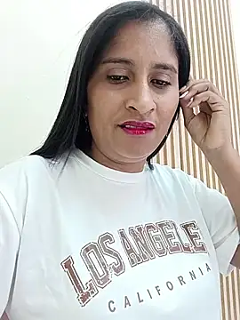 SofiaMendez1  online show from July 16, 7:53 pm