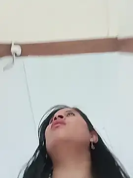 SofiaMendez1  online show from July 22, 6:12 pm