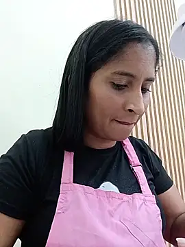 SofiaMendez1  online show from July 24, 4:27 pm