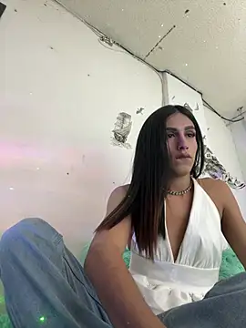 luna duque online show from August 9, 6:18 am