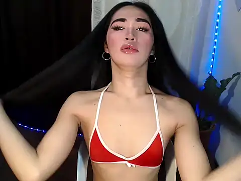 urasiankylie online show from June 30, 5:57 pm