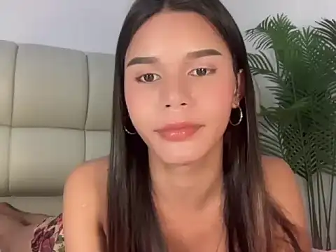 yourgirl aliya02 online show from August 4, 7:09 pm