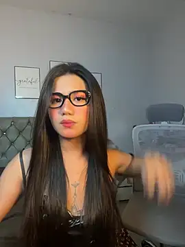 JassmineLove online show from July 5, 7:26 am