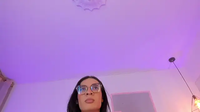 Maddie Ray online show from July 8, 8:12 pm