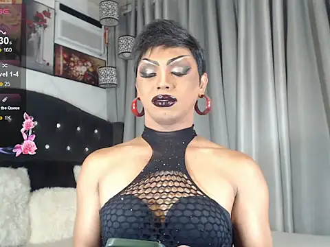 ButtWhoreBELLA online show from August 4, 10:10 am