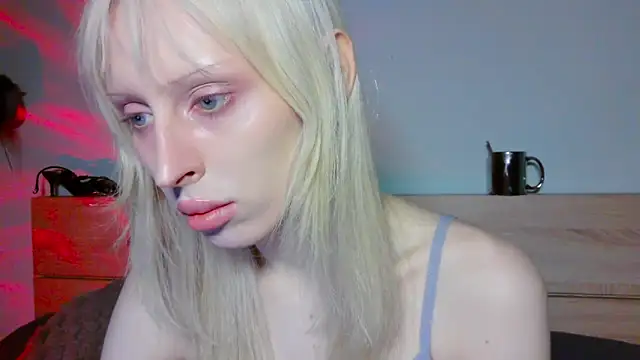 Sora100000 online show from April 11, 10:02 pm