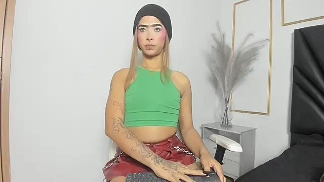 Flor pink online show from June 9, 4:56 am