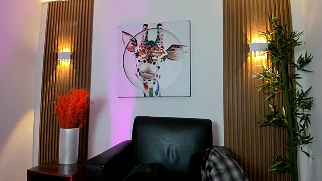 Flor pink online show from June 15, 2:24 am