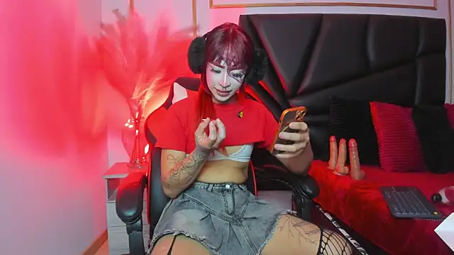 Flor pink online show from August 3, 4:01 am