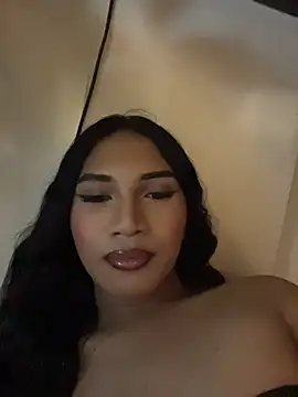 slutty aki online show from June 4, 3:04 pm