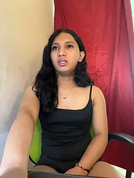 slutty aki online show from July 5, 3:44 am