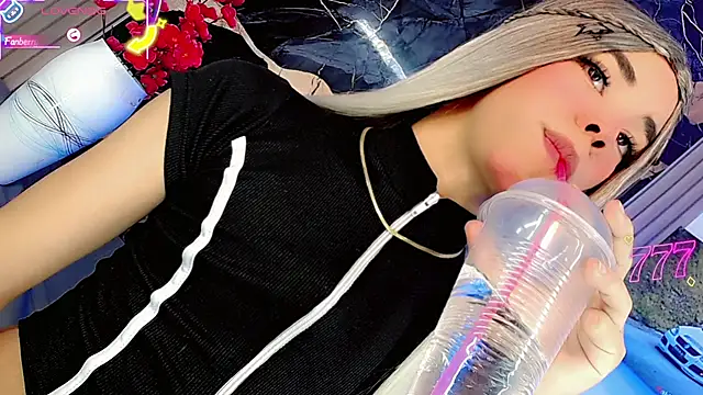 moon sweet- online show from June 27, 5:23 am