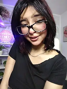 lsa dolly nyx online show from July 31, 6:35 am