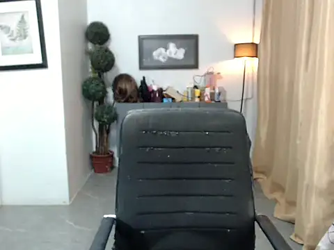 lavandermilk online show from June 27, 5:52 pm